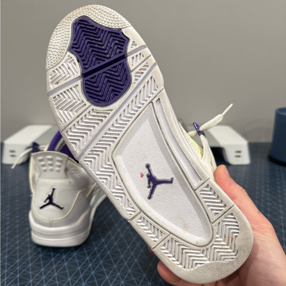 Jordan 4 GS Purple Metallic - Picture 8 of 9